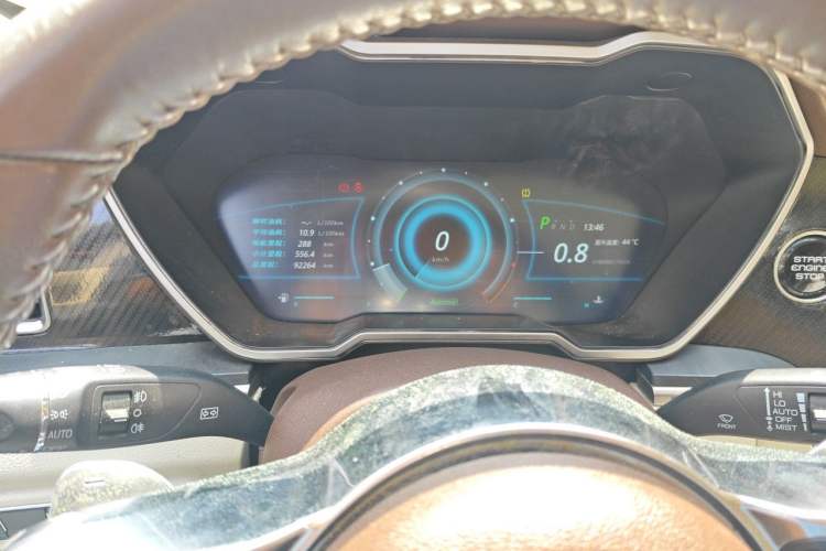 Used Zotye T700 2017 1.8T Dual-Clutch Prestige Model Instrument Cluster