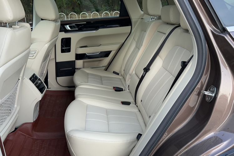 Used Zotye T700 2017 1.8T Dual-Clutch Luxury Model Interior 2