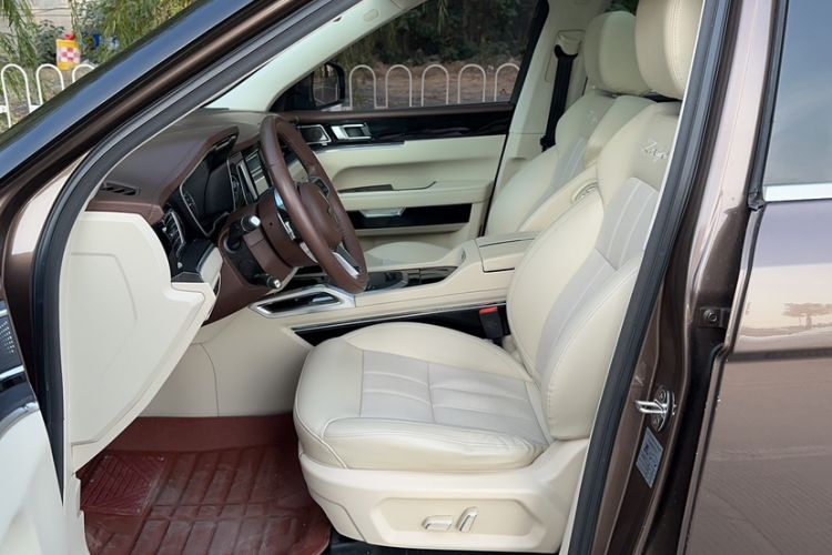 Used Zotye T700 2017 1.8T Dual-Clutch Luxury Model Interior 3