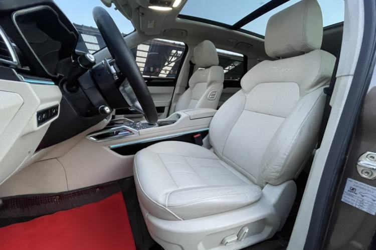 Used Zotye T700 2017 1.8T Dual-Clutch Luxury Model Interior 3