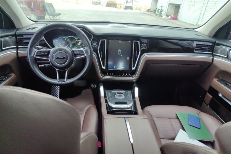 Used Zotye T700 2017 1.8T Dual-Clutch Prestige New Year Edition Interior 3
