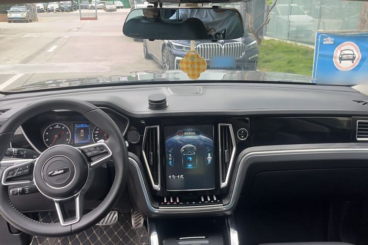 Used Zotye T700 2017 1.8T Dual-Clutch Luxury Model Interior 4