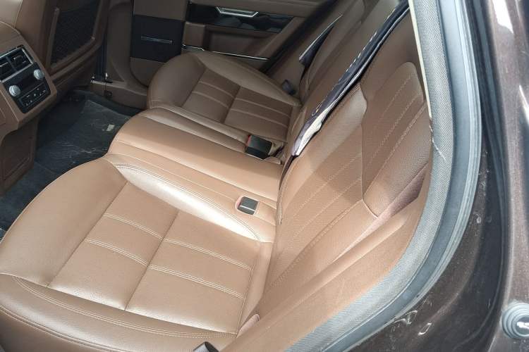 Used Zotye T700 2017 1.8T Dual-Clutch Prestige Model Interior 7