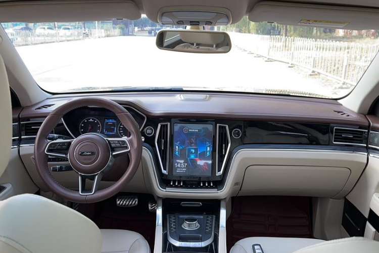 Used Zotye T700 2017 1.8T Dual-Clutch Luxury Model Interior 8