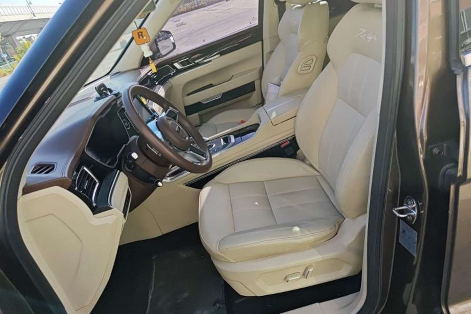 Used Zotye T700 2017 1.8T Dual-Clutch Prestige Model Left Front Seat