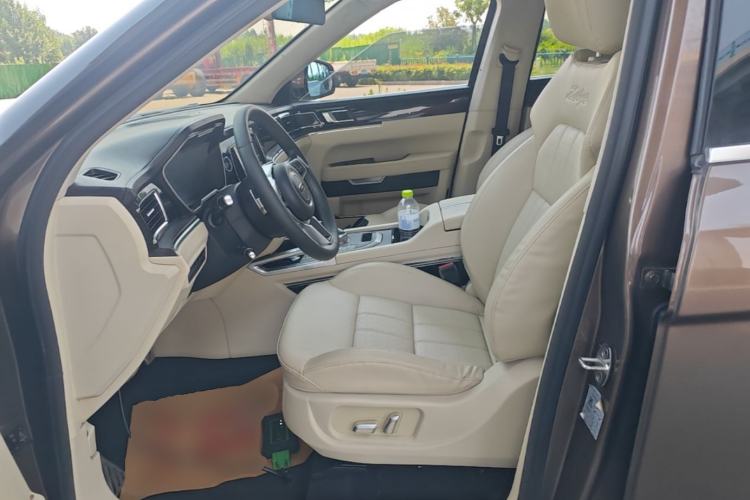 Used Zotye T700 2017 2.0T Automatic Prestige Edition Left Front Seat