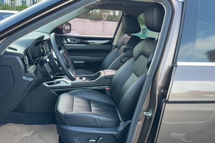 Used Zotye T700 2017 1.8T Dual-Clutch Luxury Model Left Front Seat