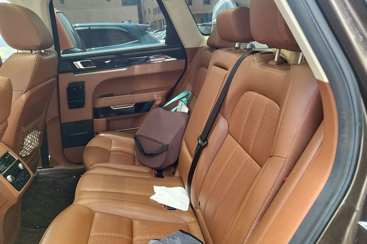 Used Zotye T700 2017 1.8T Dual-Clutch Prestige Model Left Rear Seat