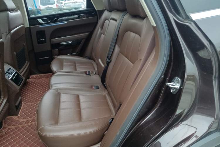 Used Zotye T700 2017 1.8T Dual-Clutch Luxury Model Left Rear Seat