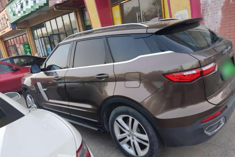 Used Zotye T700 2017 1.8T Dual-Clutch Prestige Model Left Side