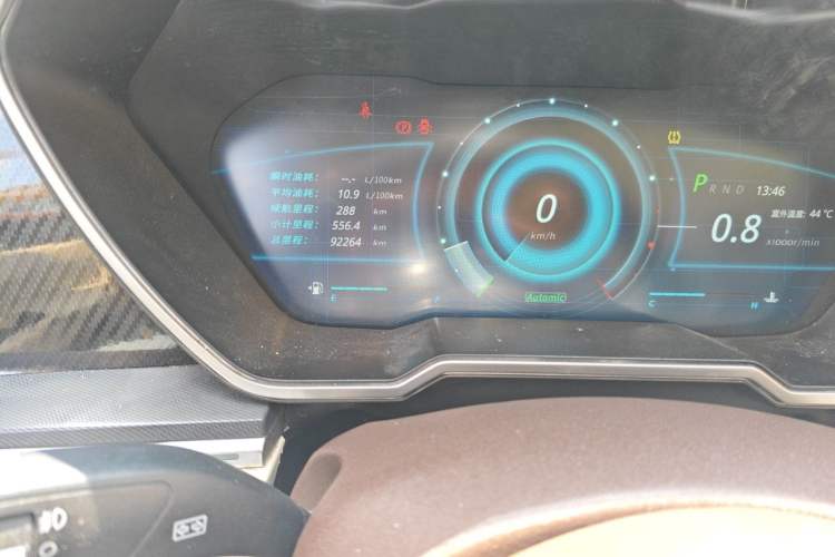 Used Zotye T700 2017 1.8T Dual-Clutch Prestige Model Odometer Close Up