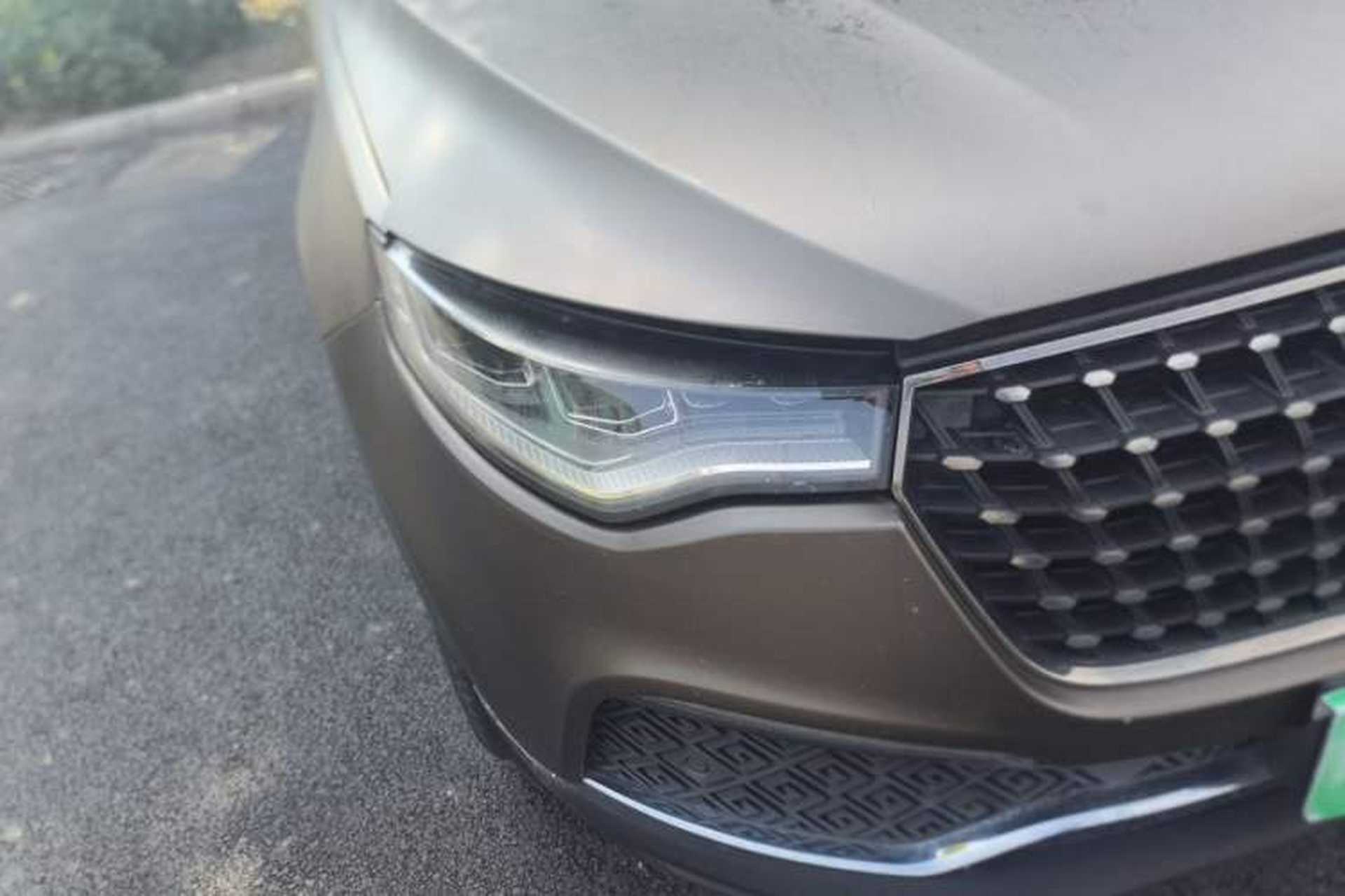 Used Zotye T700 2017 1.8T Dual-Clutch Prestige Model Right Front Headlight