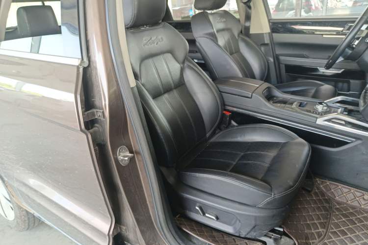 Used Zotye T700 2017 1.8T Dual-Clutch Luxury Model Right Front Seat