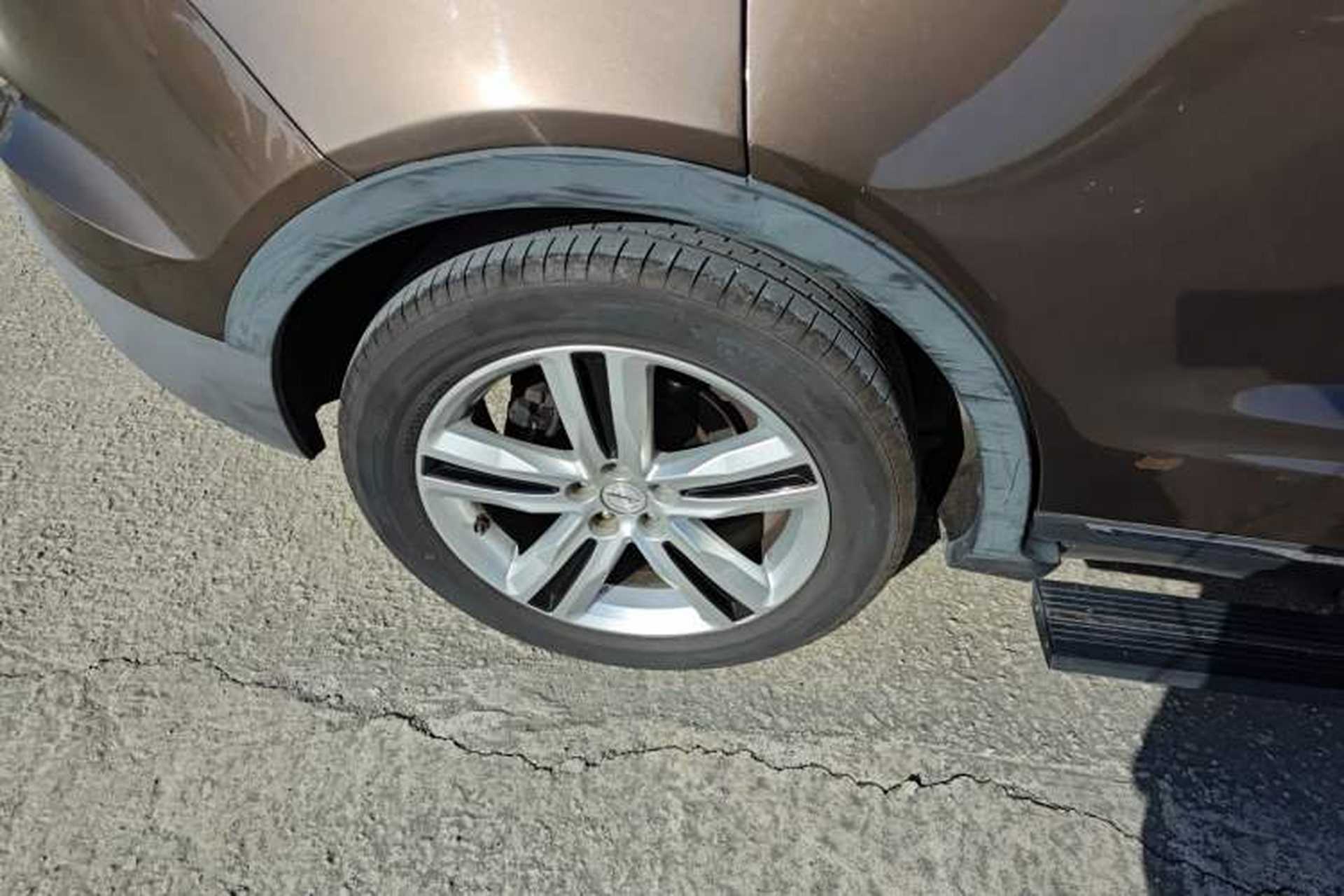 Used Zotye T700 2017 1.8T Dual-Clutch Prestige Model Right Rear Wheel Hub