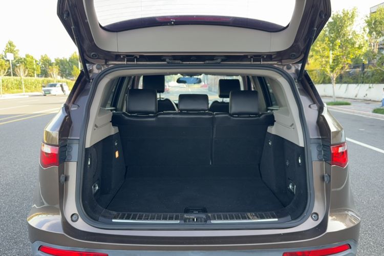 Used Zotye T700 2017 1.8T Dual-Clutch Luxury Model Trunk