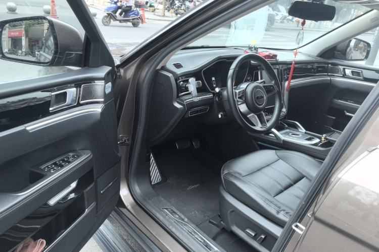 Used Zotye T700 2017 1.8T Dual-Clutch Prestige Model Driver Seat