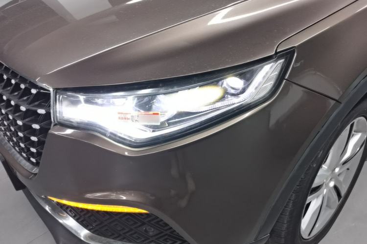 Used Zotye T700 2017 1.8T Dual-Clutch Luxury Model Left Front Headlight