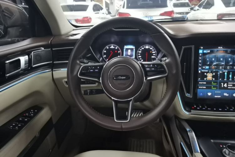Used Zotye T700 2017 1.8T Dual-Clutch Luxury Model Steering Wheel
