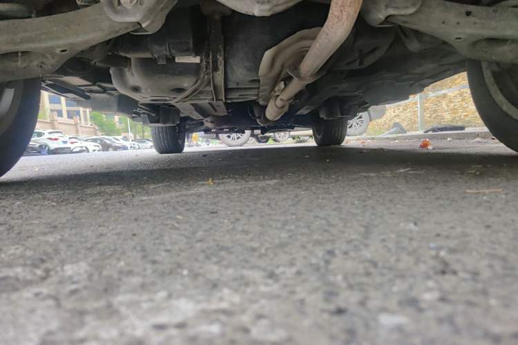 Used Zotye T700 2017 1.8T Dual-Clutch Prestige Model Chassis Rear