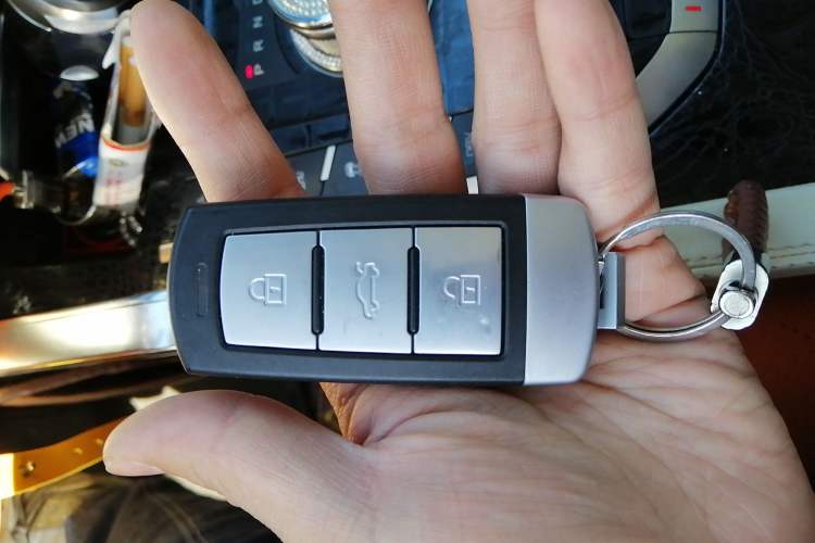 Used Zotye T700 2017 1.8T Dual-Clutch Luxury Model Vehicle Key