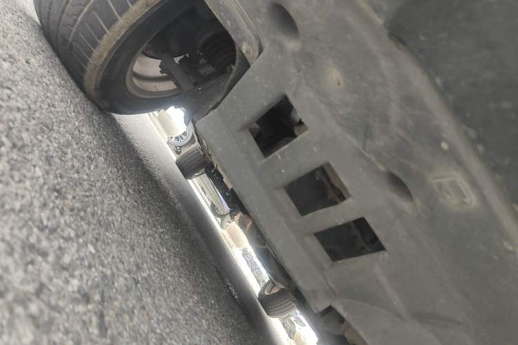 Used Zotye T700 2017 1.8T Dual-Clutch Luxury Model Chassis Front Right