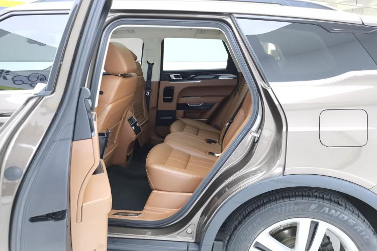 Used Zotye T700 2017 1.8T Dual-Clutch Prestige Model Left Rear Seat
