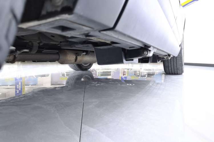 Used Zotye T700 2017 1.8T Dual-Clutch Prestige Model Right Side Sill