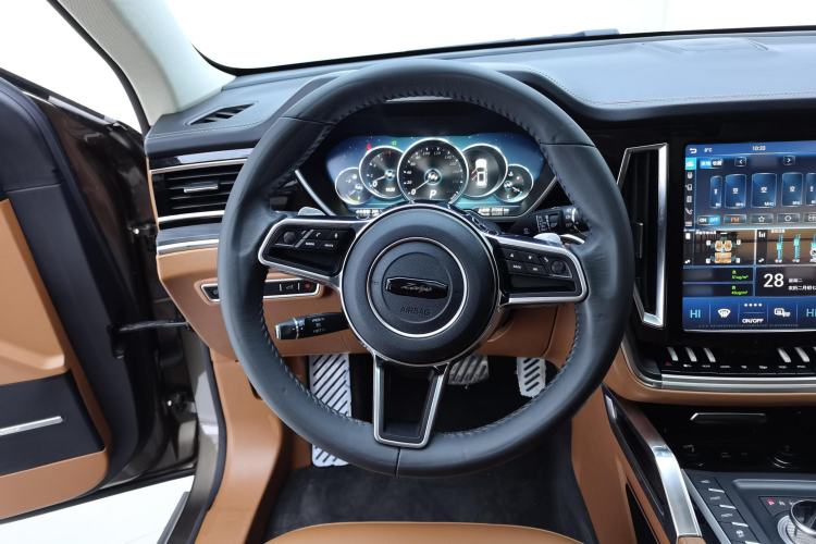 Used Zotye T700 2017 1.8T Dual-Clutch Prestige Model Steering Wheel