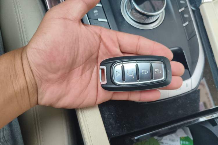 Used Zotye T700 2017 1.8T Dual-Clutch Prestige Model Vehicle Key