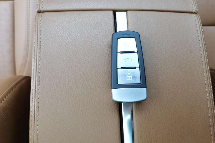 Used Zotye T700 2017 1.8T Dual-Clutch Prestige Model Vehicle Key