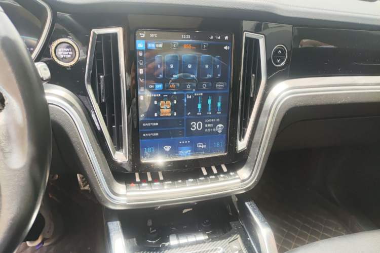 Used Zotye T700 2017 1.8T Dual-Clutch Luxury Model Audio And AC Panel