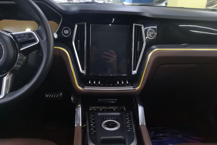 Used Zotye T700 2017 1.8T Dual-Clutch Prestige Model Audio And AC Panel