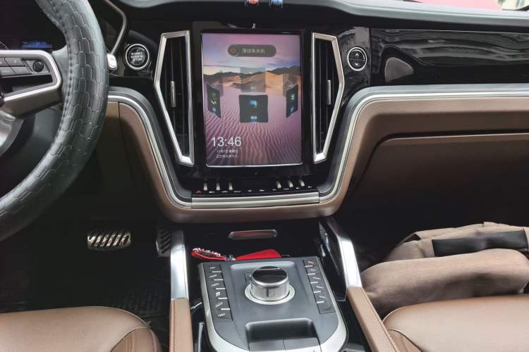 Used Zotye T700 2017 1.8T Dual-Clutch Luxury Model Audio And AC Panel