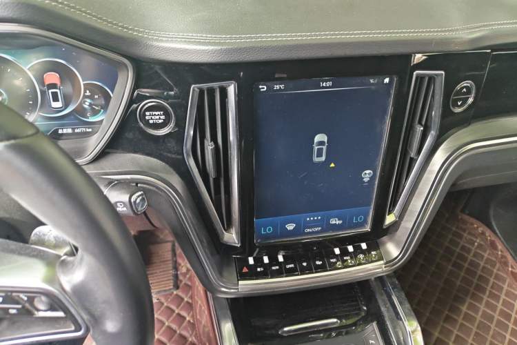 Used Zotye T700 2017 1.8T Dual-Clutch Flagship Model Audio And AC Panel