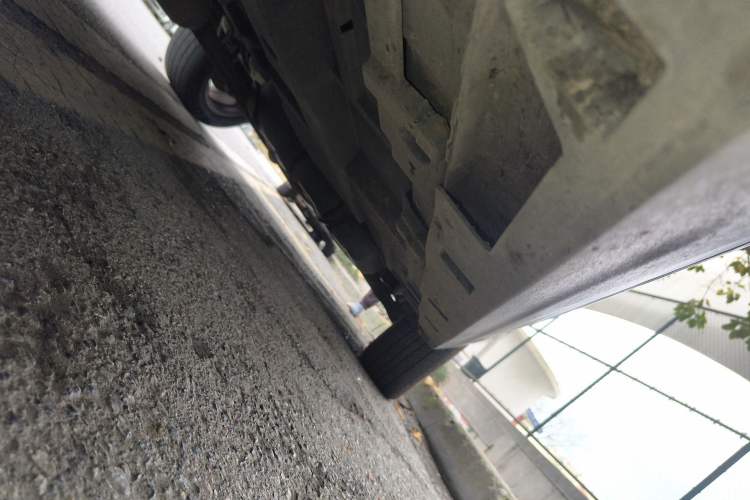 Used Zotye T700 2017 1.8T Dual-Clutch Luxury Model Chassis Front Left