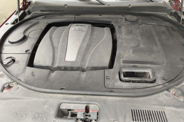 Used Zotye T700 2017 1.8T Dual-Clutch Luxury Model Engine Bay