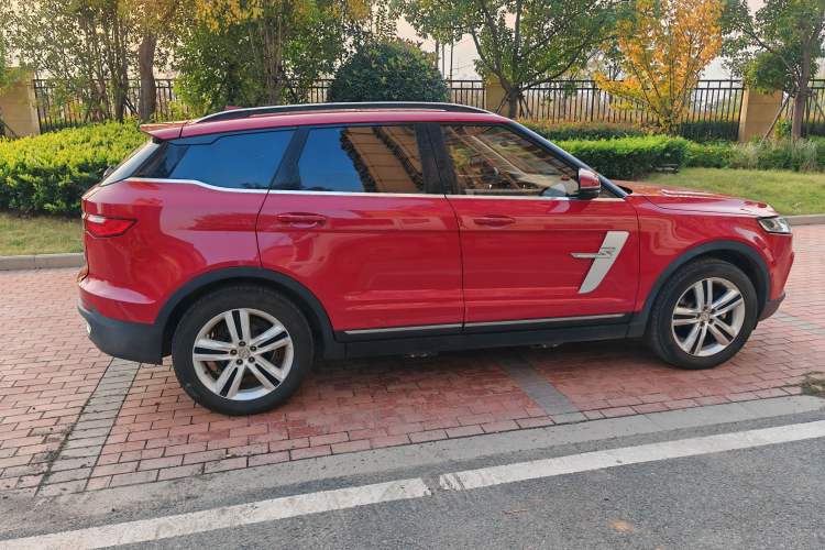 Used Zotye T700 2017 2.0T Automatic Prestige Edition Exterior 3