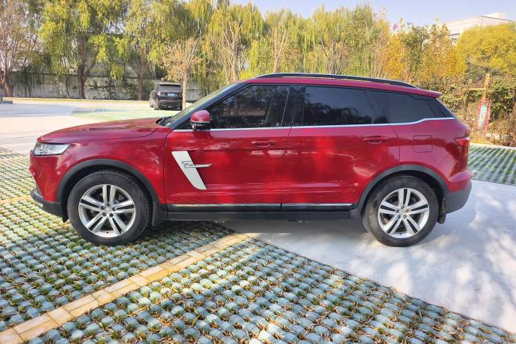 Used Zotye T700 2017 1.8T Dual-Clutch Prestige Model Exterior 5