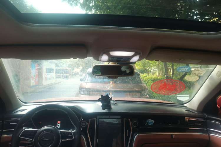Used Zotye T700 2017 1.8T Dual-Clutch Luxury Model Headliner