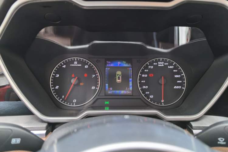 Used Zotye T700 2017 1.8T Dual-Clutch Luxury Model Instrument Cluster