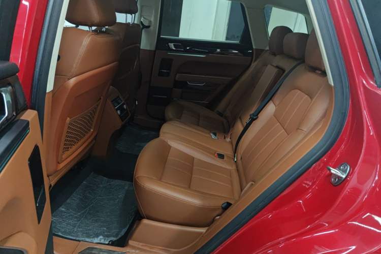 Used Zotye T700 2017 1.8T Dual-Clutch Prestige Model Interior 1