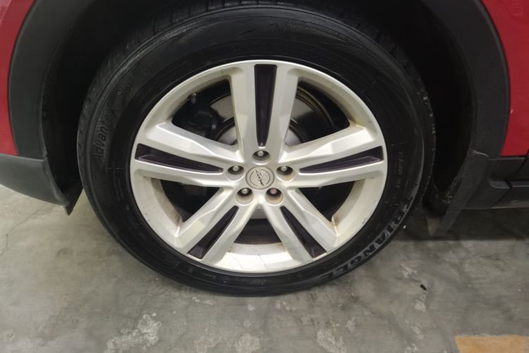 Used Zotye T700 2017 1.8T Dual-Clutch Prestige Model Left Front Wheel Hub