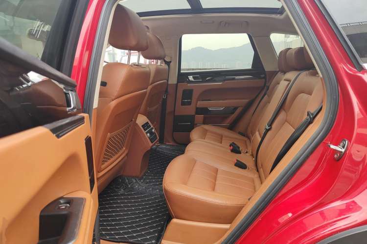 Used Zotye T700 2017 1.8T Dual-Clutch Prestige Model Left Rear Seat