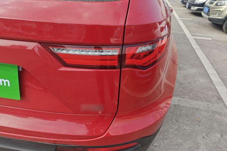 Used Zotye T700 2017 1.8T Dual-Clutch Flagship Model Right Rear Taillight
