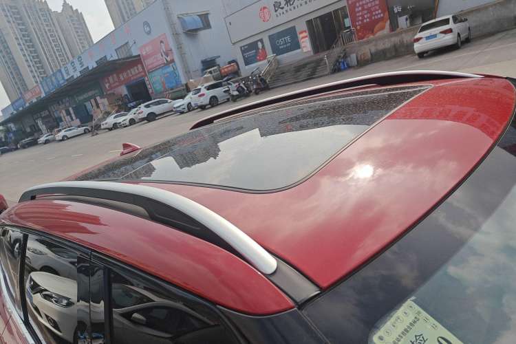 Used Zotye T700 2017 1.8T Dual-Clutch Flagship Model Roof