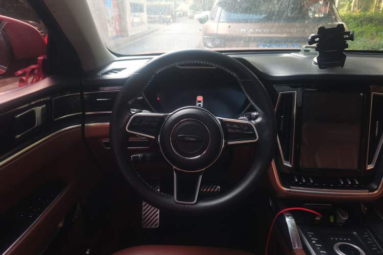 Used Zotye T700 2017 1.8T Dual-Clutch Luxury Model Steering Wheel