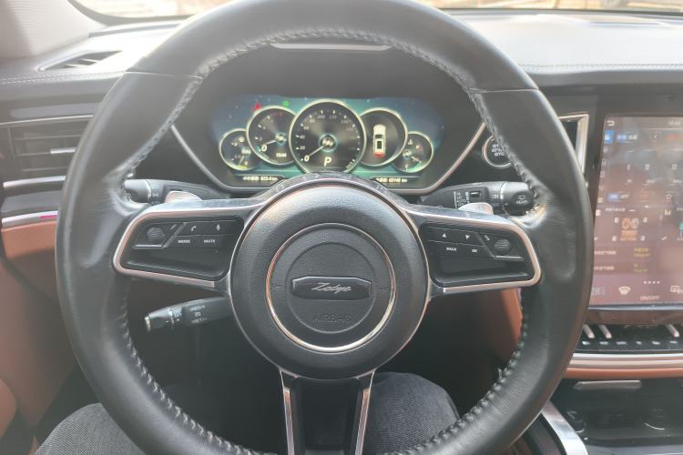 Used Zotye T700 2017 1.8T Dual-Clutch Prestige Model Steering Wheel