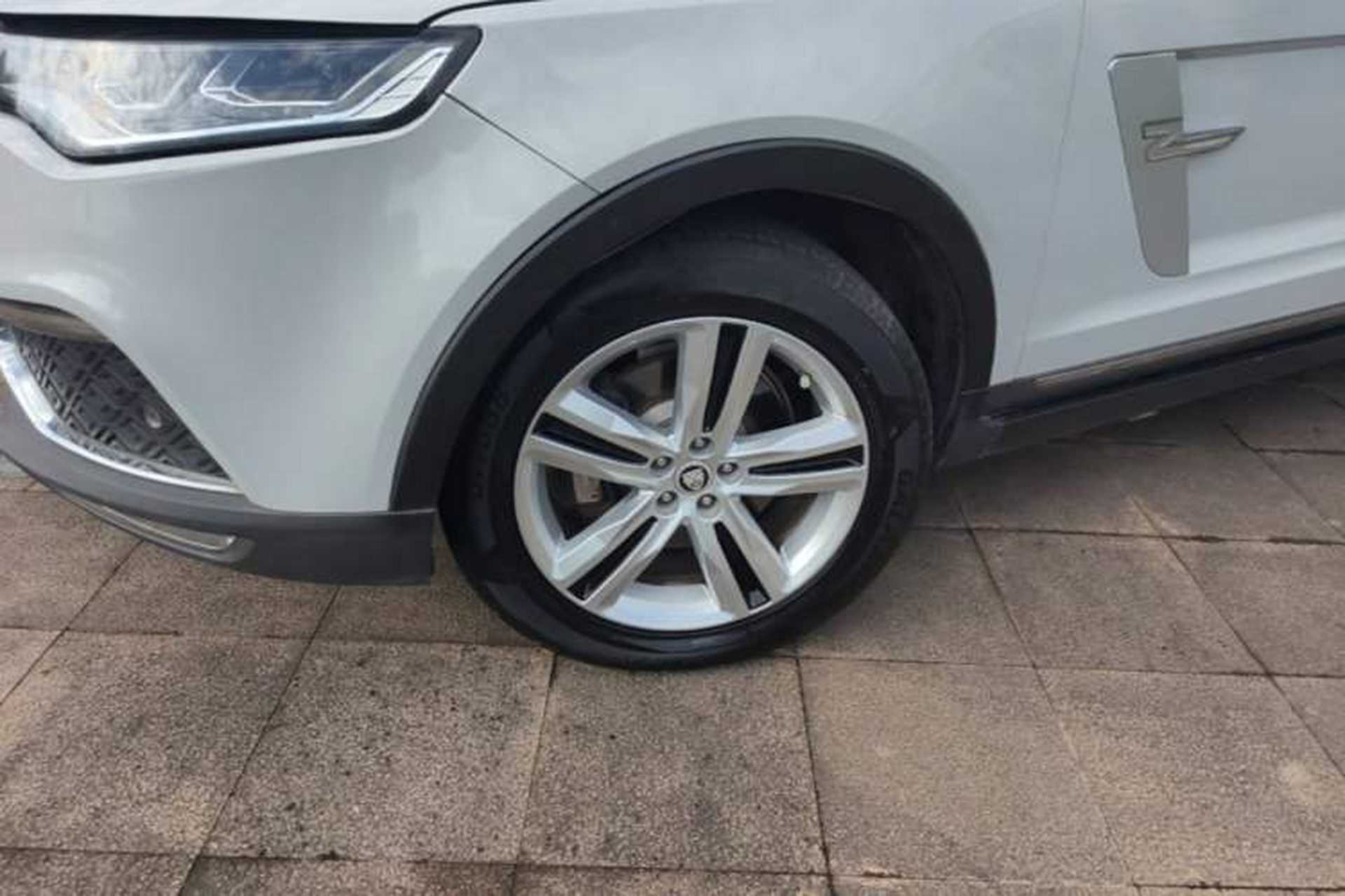 Used Zotye T700 2017 1.8T Dual-Clutch Prestige Model Left Front Wheel Hub
