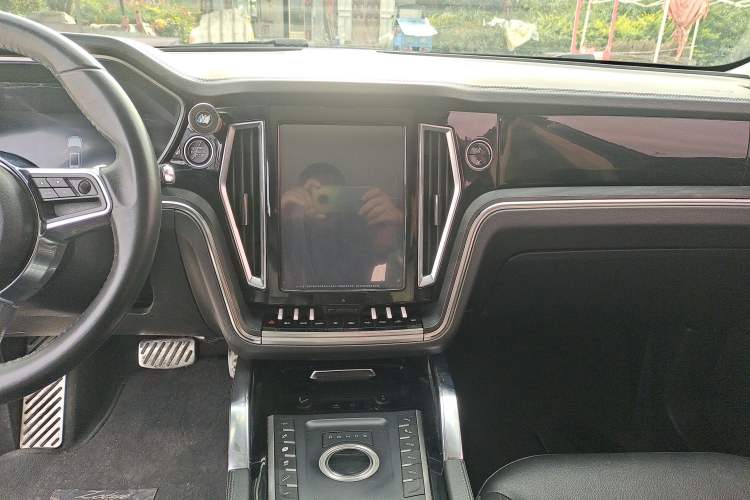 Used Zotye T700 2017 1.8T Dual-Clutch Flagship Model Audio And AC Panel