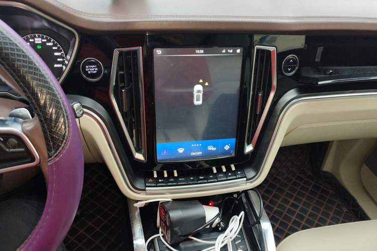 Used Zotye T700 2017 1.8T Dual-Clutch Luxury Model Audio And AC Panel